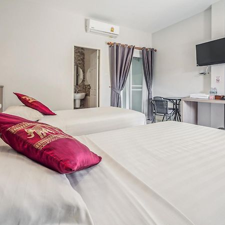 วินริสา เพลซ Apartment Nai Yang ภายนอก รูปภาพ