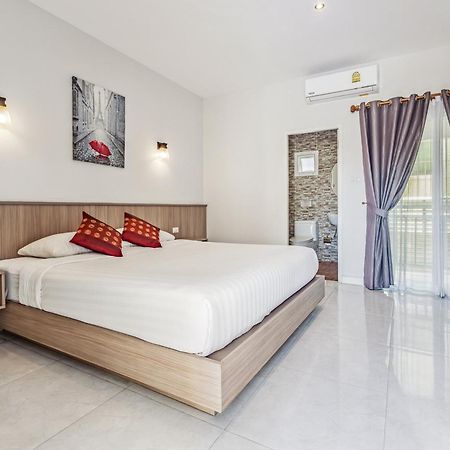 วินริสา เพลซ Apartment Nai Yang ภายนอก รูปภาพ
